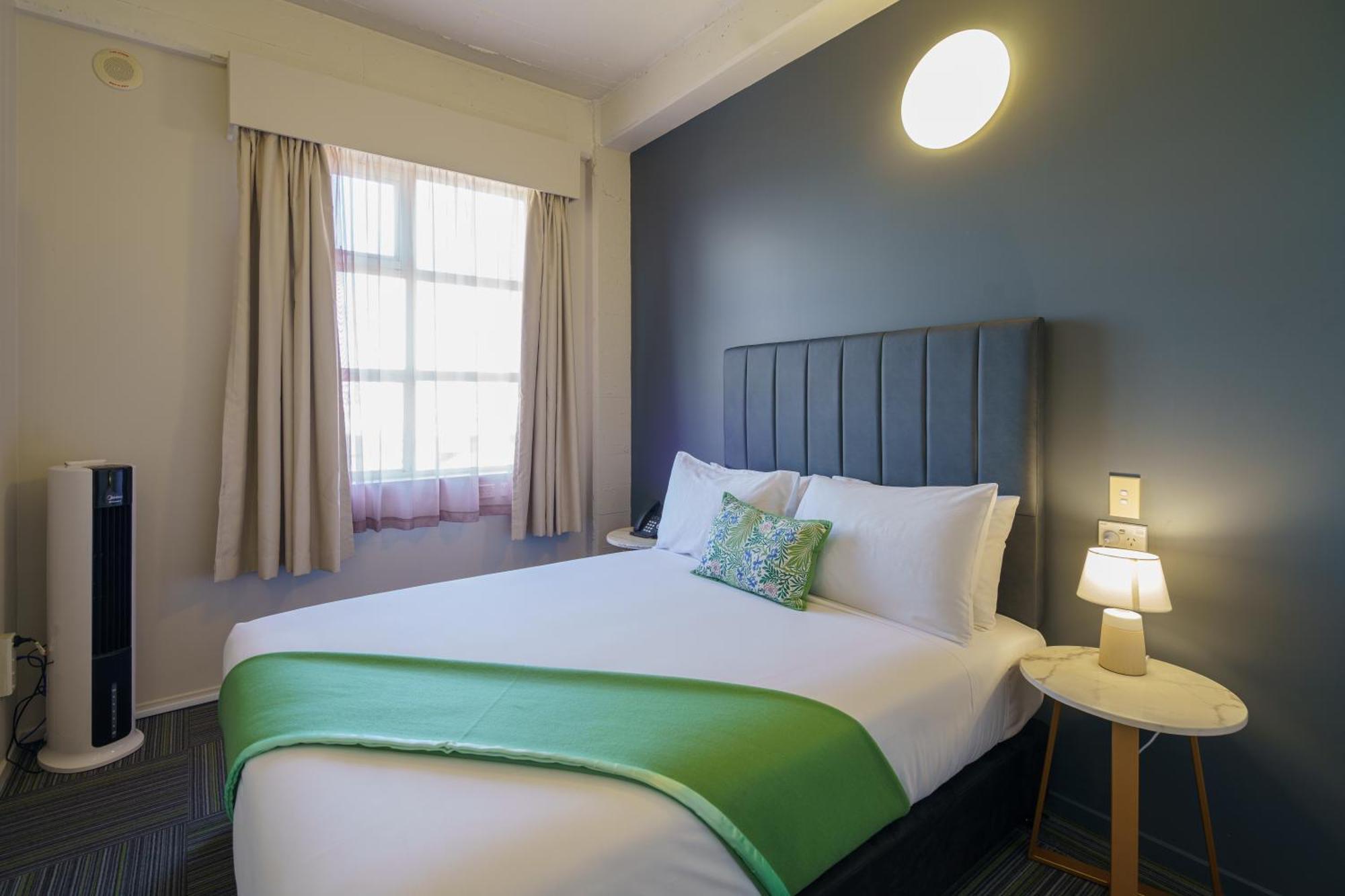 Ibis Styles Invercargill Aparthotel Rum bild